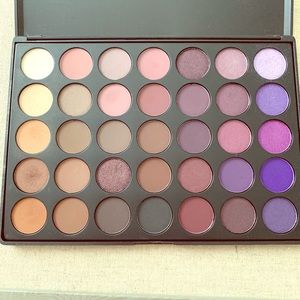 Morphe eyeshadow pallet #35 P (Plum Pleaser)